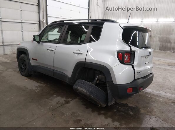 ZACCJBCB5JPJ04690 2018 JEEP RENEGADE Silver უკანა მარცხენა
