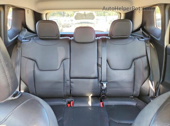ZACCJBCB6HPF18204 2017 JEEP RENEGADE Желтый 