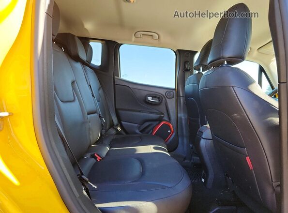 ZACCJBCB6HPF18204 2017 JEEP RENEGADE Желтый 