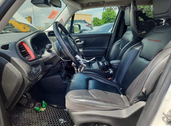 ZACCJBCB6HPF32183 2017 JEEP RENEGADE White Front interior view