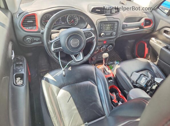 ZACCJBCB6HPF32183 2017 JEEP RENEGADE White Dashboard view