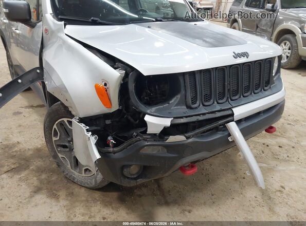 ZACCJBCB7HPF46450 2017 JEEP RENEGADE Silver წინა ხედი