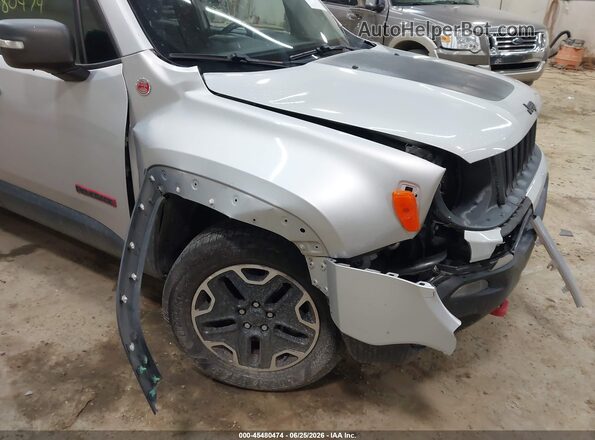 ZACCJBCB7HPF46450 2017 JEEP RENEGADE Silver 