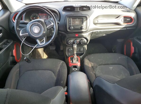 ZACCJBCB8HPF85645 2017 JEEP RENEGADE Blue Widok deski rozdzielczej