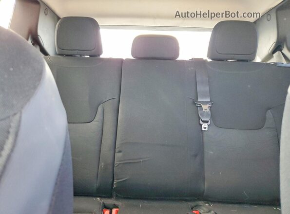 ZACCJBCB8HPF85645 2017 JEEP RENEGADE Blue Widok tylnych siedzeń