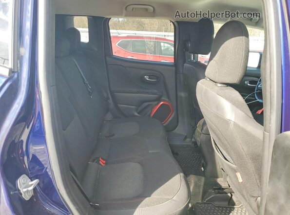 ZACCJBCB8HPF85645 2017 JEEP RENEGADE Blue Widok wnętrza z tyłu