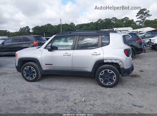 ZACCJBCT0GPD88332 2016 JEEP RENEGADE Silver 