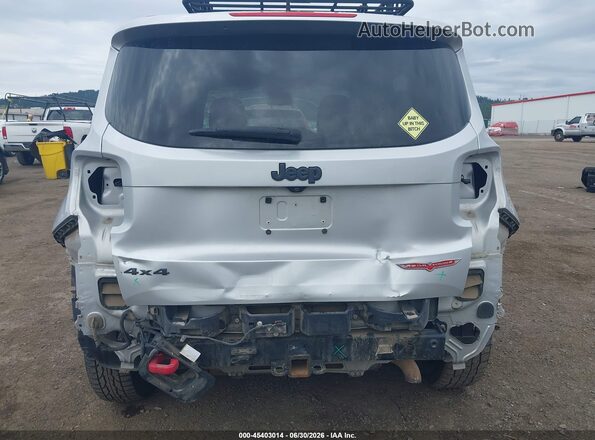 ZACCJBCT1GPD12862 2016 JEEP RENEGADE Silver Front view