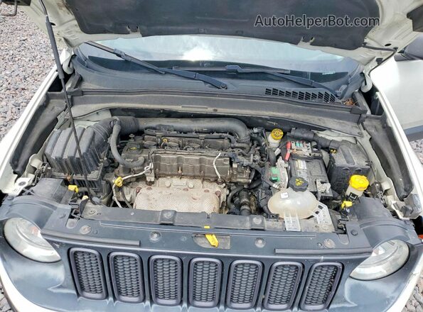 ZACCJBCTXGPD04632 2016 JEEP RENEGADE White Engine compartment view