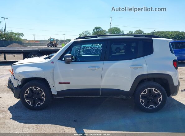 ZACCJBCTXGPD10950 2016 JEEP RENEGADE Белый Панорамный вид салона 360°