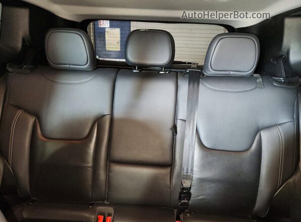 ZACCJBDB0HPE54899 2017 JEEP RENEGADE Gray Rear seats view