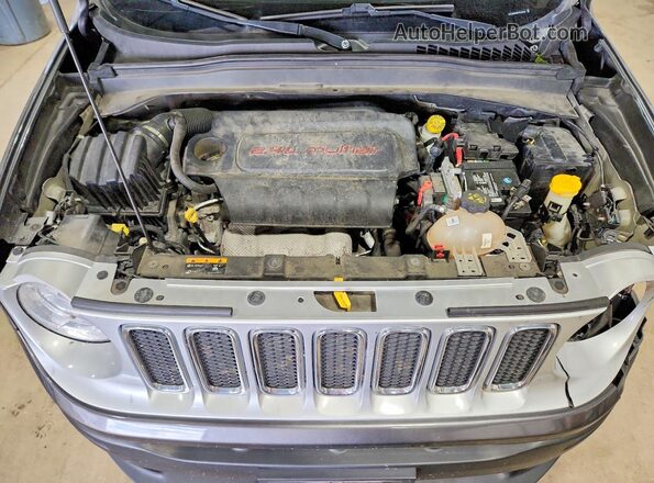 ZACCJBDB0HPE54899 2017 JEEP RENEGADE Gray Engine compartment view