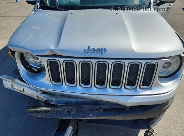 ZACCJBDB8JPG78721 2018 JEEP RENEGADE Silver Widok wnętrza z tyłu