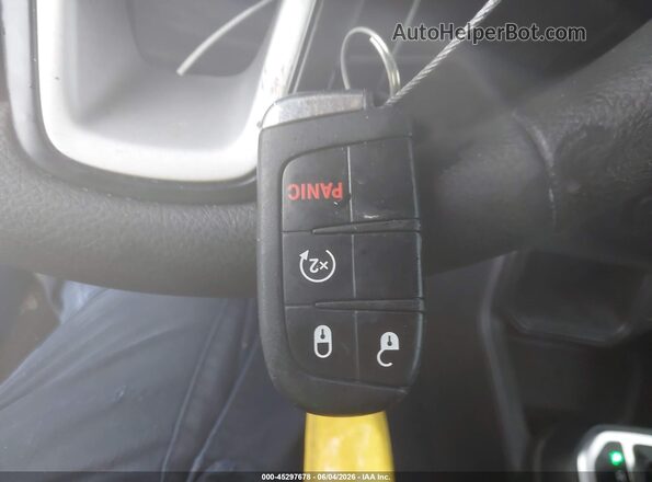 ZACNJAAB8LPM19640 2020 JEEP RENEGADE Синий Вид панели приборов