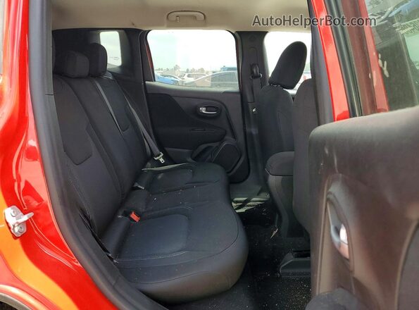 ZACNJAAB9LPL76457 2020 JEEP RENEGADE Red უკანა სალონის ხედი