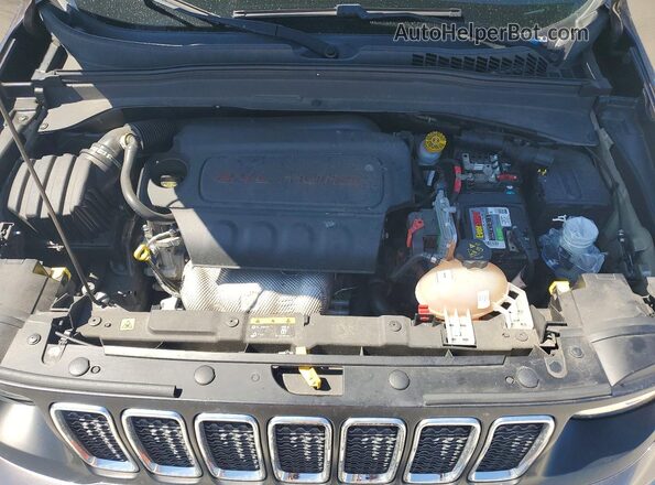 ZACNJABB2KPK85849 2019 JEEP RENEGADE Gray Vista interior trasera