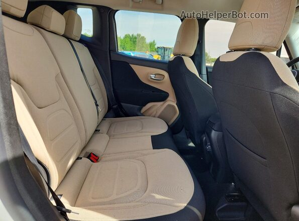 ZACNJABB8LPL04258 2020 JEEP RENEGADE White Սալոնի հետևի տեսք