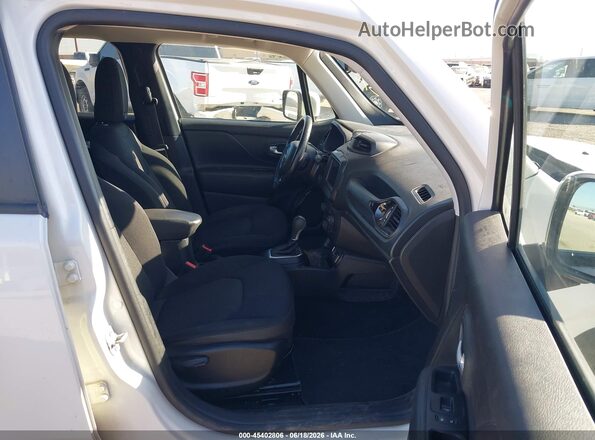 ZACNJABB9KPK34123 2019 JEEP RENEGADE White Вид салону спереду