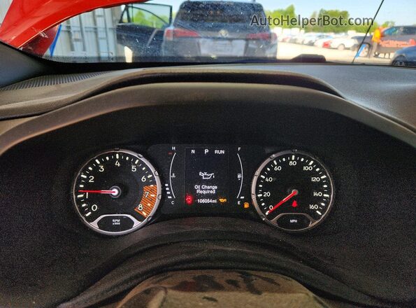 ZACNJABBXLPL51789 2020 JEEP RENEGADE Red Widok zestawu wskaźników