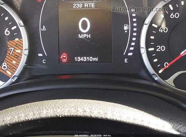 ZACNJBAB0KPJ77124 2019 JEEP RENEGADE Orange 