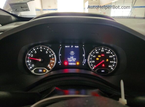 ZACNJBAB9KPK48627 2019 JEEP RENEGADE Серый Вид щитка приборов