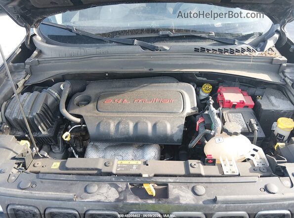 ZACNJBBB0KPK17359 2019 JEEP RENEGADE Черный Вид сзади