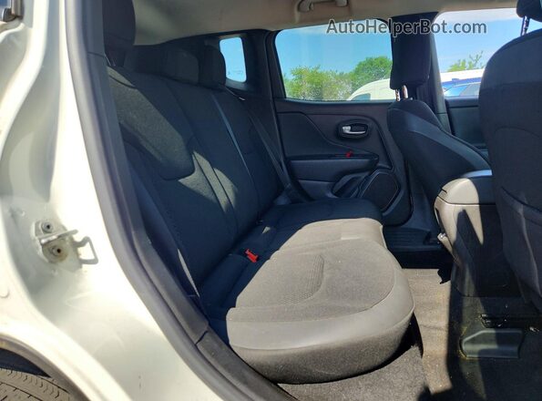 ZACNJBBB3LPL11754 2020 JEEP RENEGADE White Вид задніх сидінь