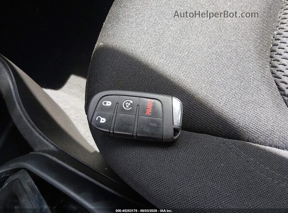 ZACNJBBB5LPL32962 2020 JEEP RENEGADE Blue Widok deski rozdzielczej