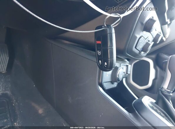 ZACNJBBB6LPM00444 2020 JEEP RENEGADE Silver Առջևի վահանակի տեսք