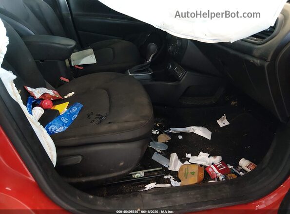 ZACNJBBB8KPJ79671 2019 JEEP RENEGADE Red Front interior view