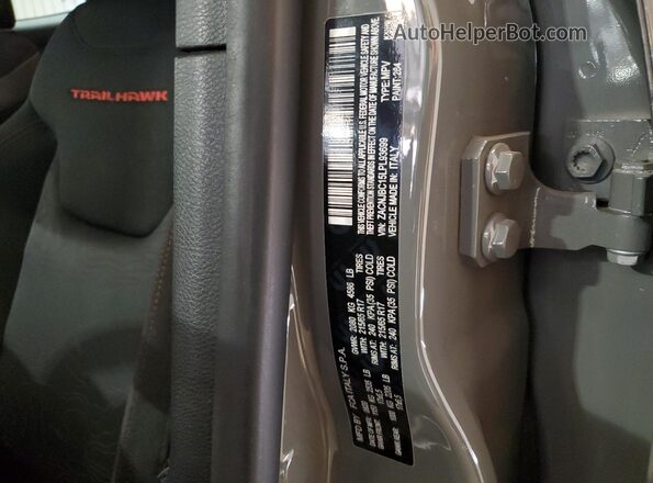 ZACNJBC15LPL93699 2020 JEEP RENEGADE Серый 