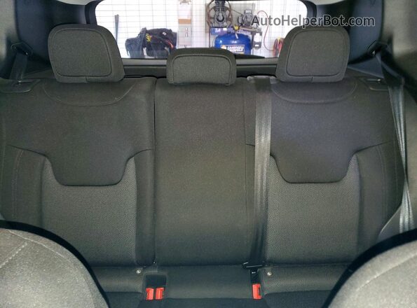 ZACNJCAB8MPM47077 2021 JEEP RENEGADE Серый 