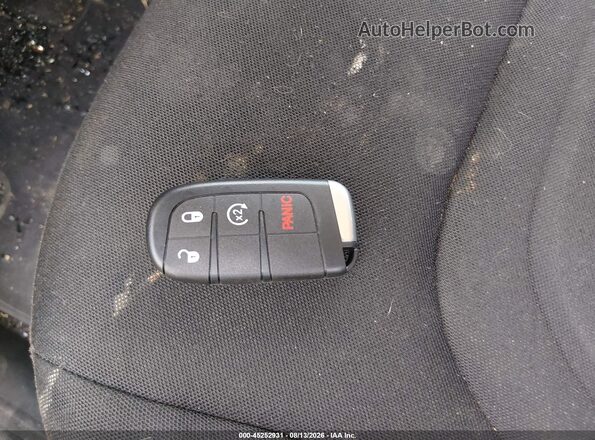 ZACNJCBBXMPN28712 2021 JEEP RENEGADE Teal Вид панелі приладів