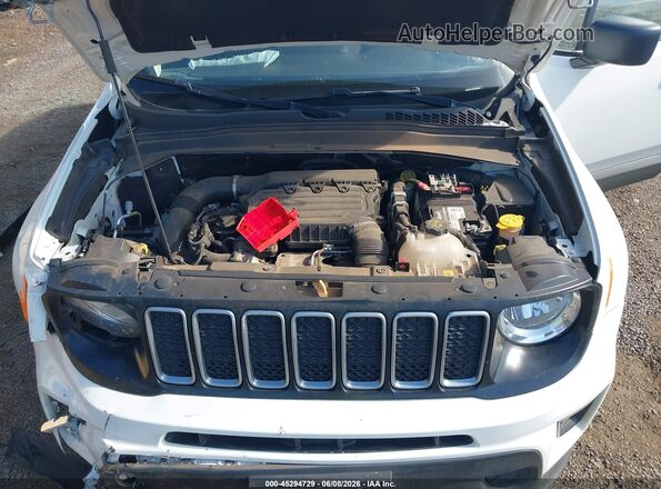 ZACNJDA13NPN46243 2022 JEEP RENEGADE White უკანა ხედი