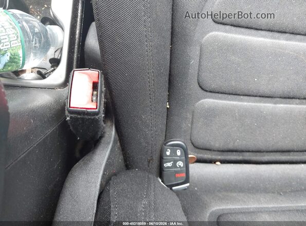 ZACNJDB12NPN45275 2022 JEEP RENEGADE Gray Dashboard view