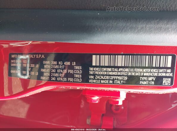 ZACNJDB12PPP69729 2023 JEEP RENEGADE Red Vista del compartimento del motor