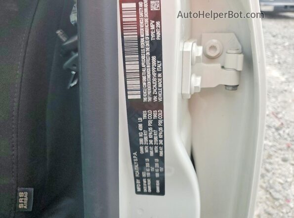 ZACNJDB14PPP39986 2023 JEEP RENEGADE White 