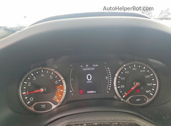 ZACNJDB18PPP19059 2023 JEEP RENEGADE White Սարքավորումների վահանակի տեսք
