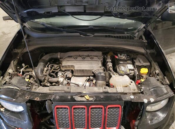 ZACNJDB19NPN87362 2022 JEEP RENEGADE Black Vista del compartimento del motor
