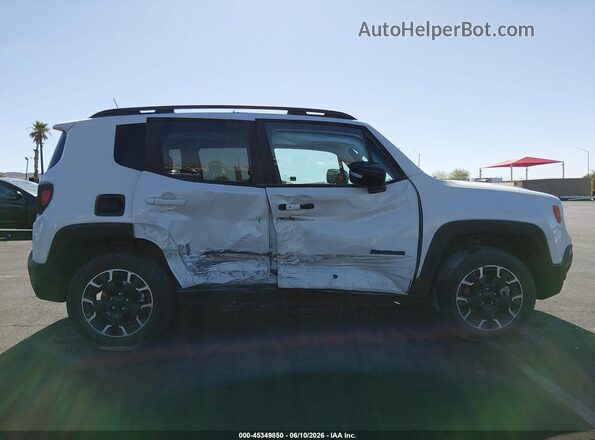 ZACNJDB19PPP67508 2023 JEEP RENEGADE White ხელსაწყოთა პანელის ხედი