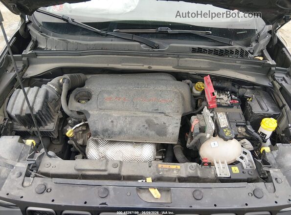 ZACNJDBB0MPM69546 2021 JEEP RENEGADE Gray Rear view