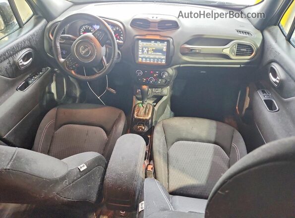ZACNJDBB2MPN36793 2021 JEEP RENEGADE Gray Vista del salpicadero