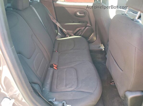 ZACNJDBB6MPM26362 2021 JEEP RENEGADE Gray Vista interior trasera