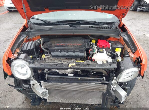 ZACNJDBB7MPM78356 2021 JEEP RENEGADE Orange Հետևի տեսք