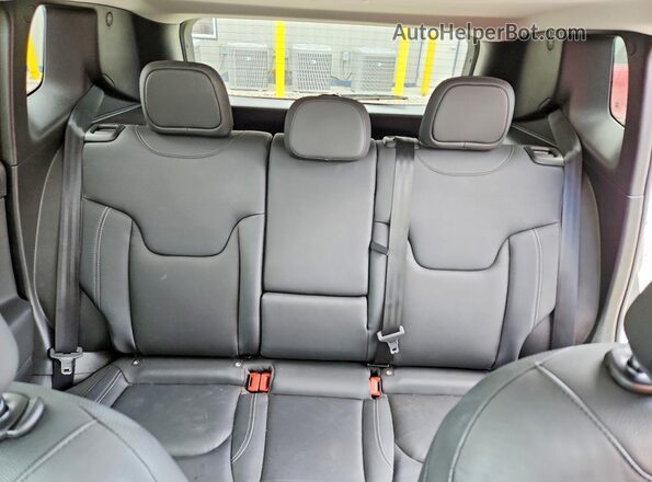 ZACNJDD10NPN62752 2022 JEEP RENEGADE Gray უკანა სავარძლების ხედი