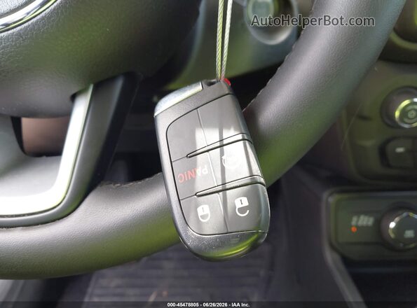 ZACNJDE12PPP20977 2023 JEEP RENEGADE Gray Вид панелі приладів