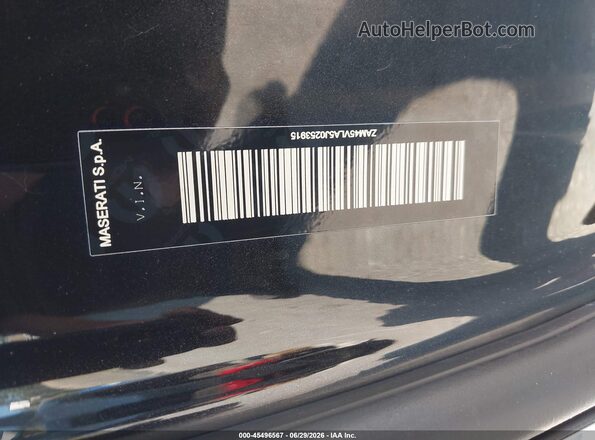 ZAM45VLA5J0253915 2018 MASERATI GRANTURISM Black Շարժիչի բաժամունքի տեսք