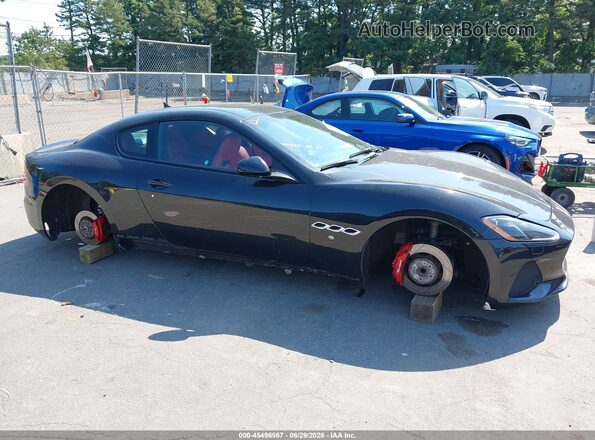 ZAM45VLA5J0253915 2018 MASERATI GRANTURISM Black Սալոնի հետևի տեսք
