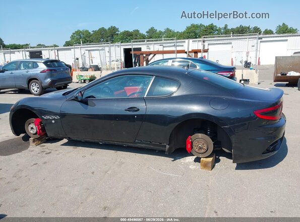 ZAM45VLA5J0253915 2018 MASERATI GRANTURISM Black Սալոնի 360 աստիճան տեսք