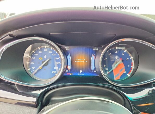 ZAM56RPA3G1184356 2016 MASERATI QUATTROPOR White Widok zestawu wskaźników